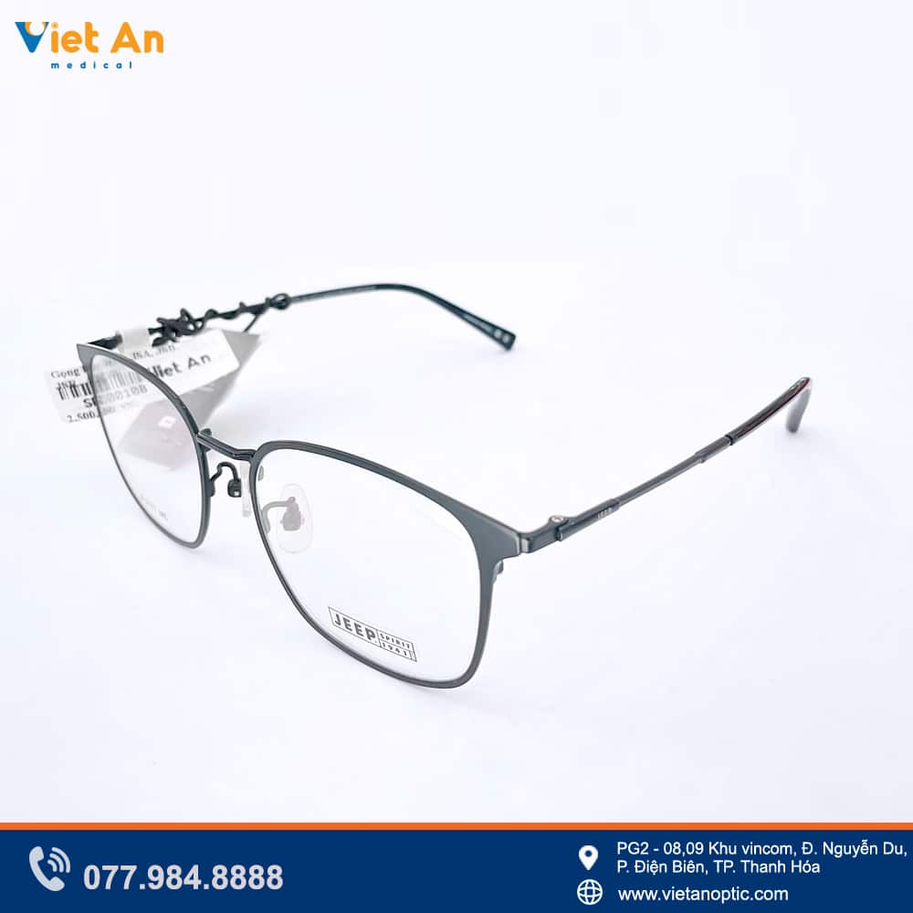 Màu đen lì thời thượng