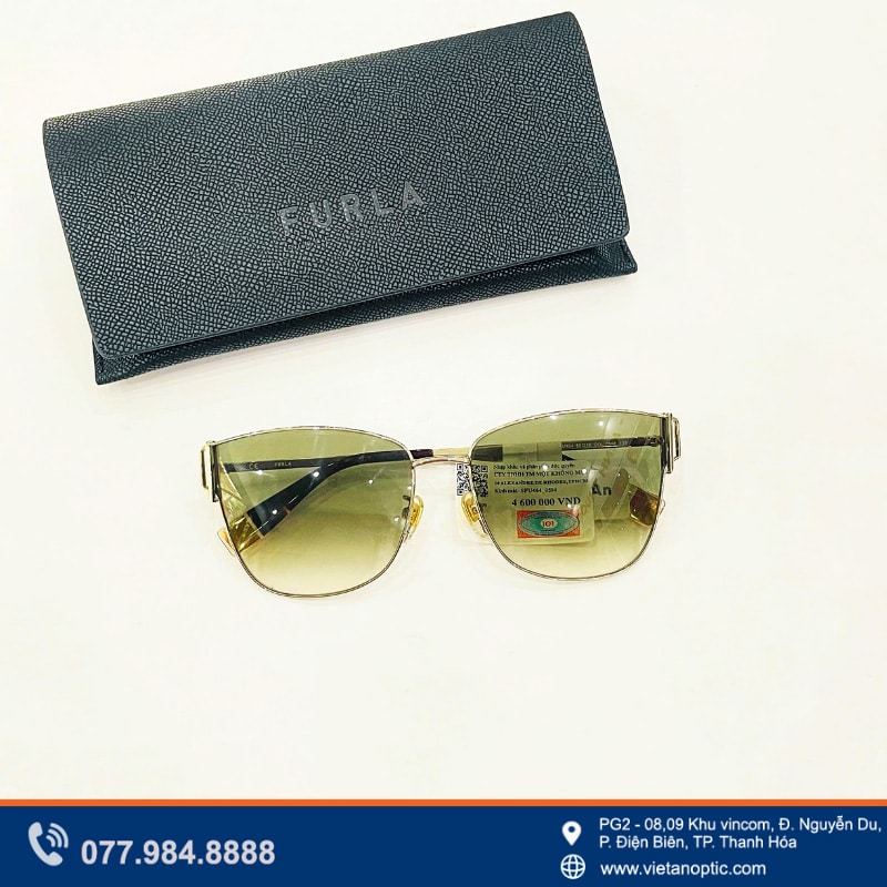 Tròng kính xám khói thời trang