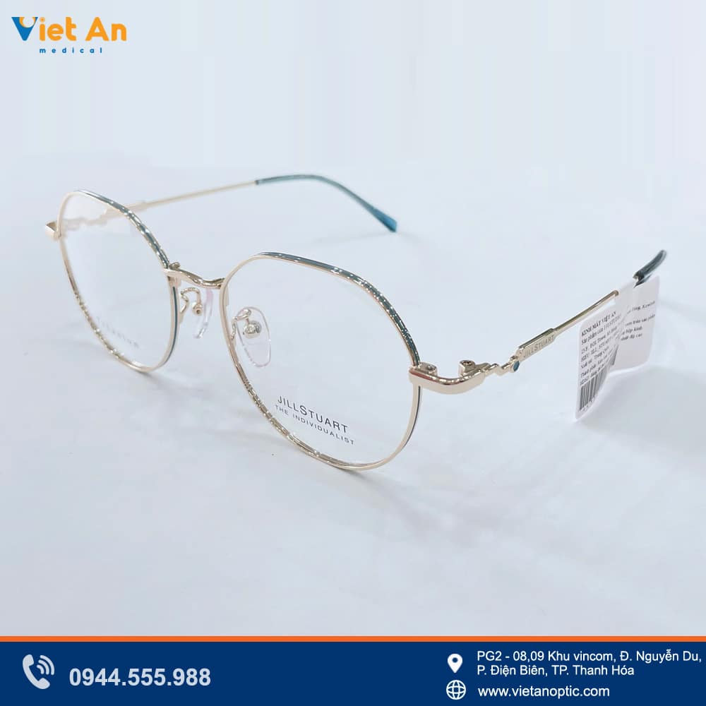 Màu vàng hồng kết hợp càng kính xanh ấn tượng