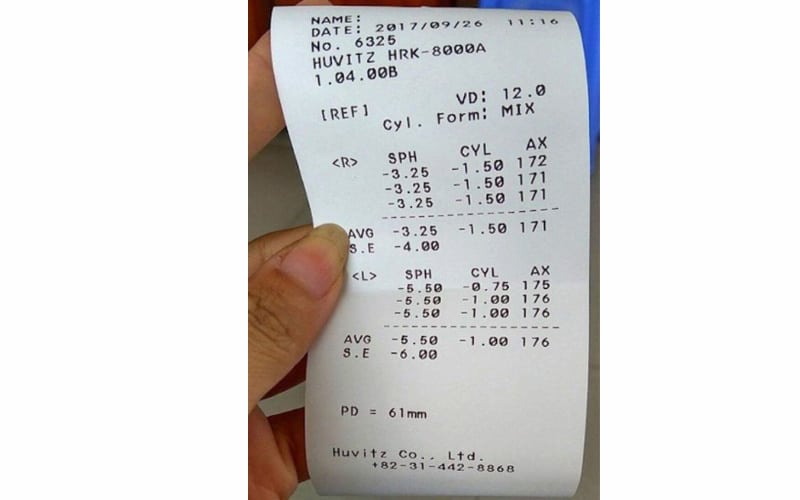 Đọc kết quả từ phiếu của máy đo mắt tự động