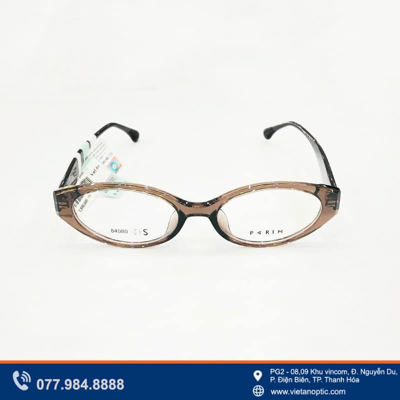 Dáng mắt Oval thời trang